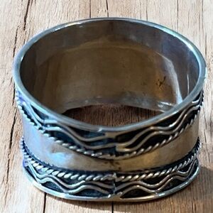 Vintage Bali 925 Silver Ring with Wave Design